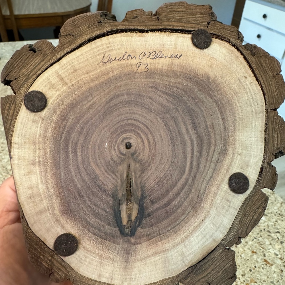 Vintage jewelry Rustic Wooden Tree Stump Box. - Picture 4 of 12